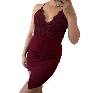 Windsor S Maroon Glitter Floral Lace Scalloped Vneck Asymmetrical Mini Dress